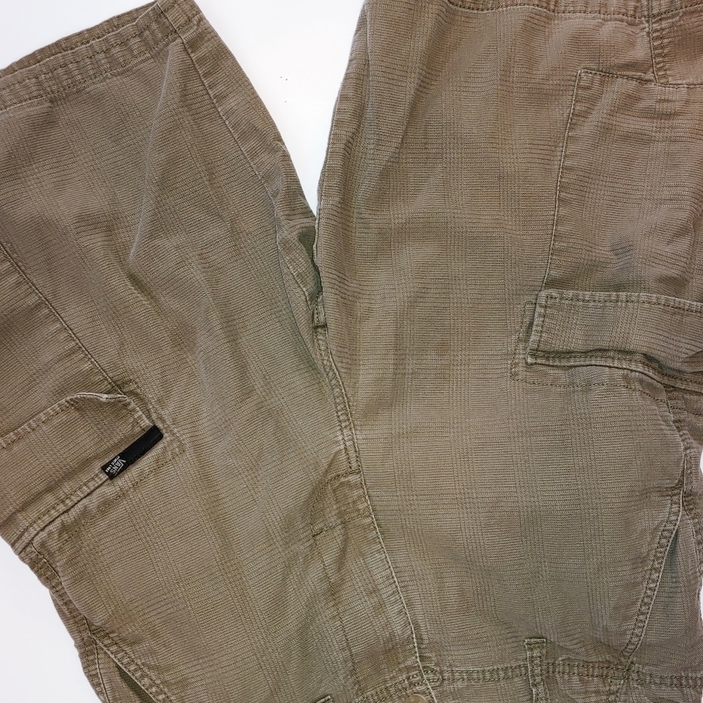 Vans Green Shorts Pockets 30